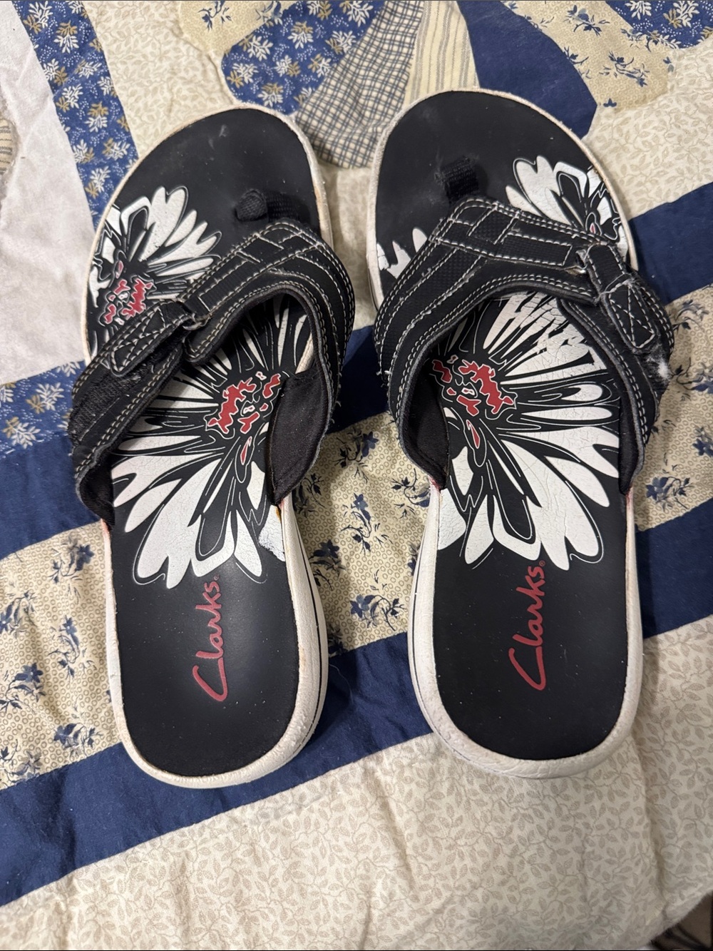 Clarks Black Floral Graphic Slide Sandals